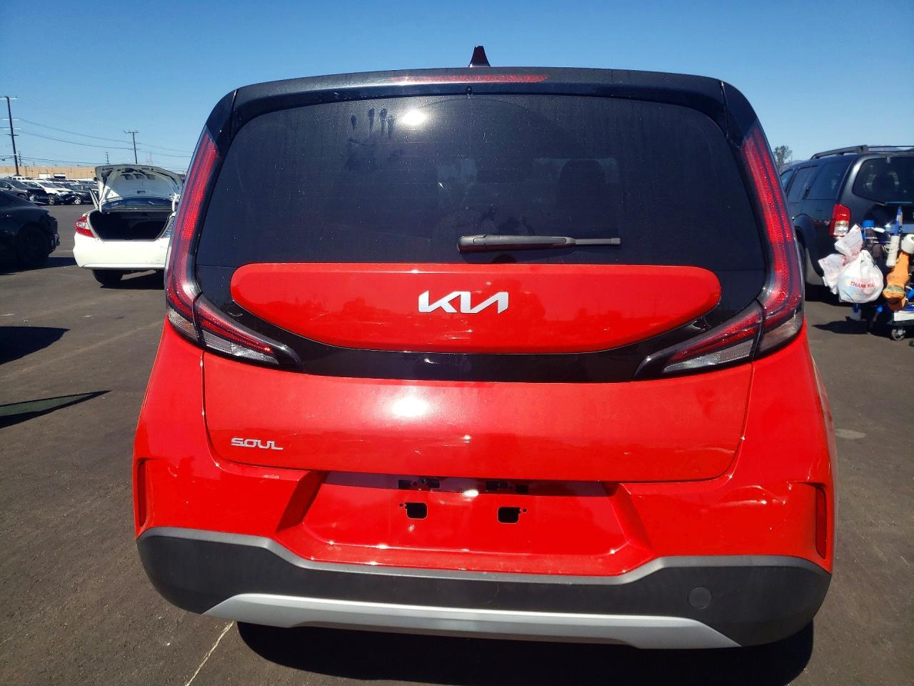 2023 Kia Soul Lx - Image 6