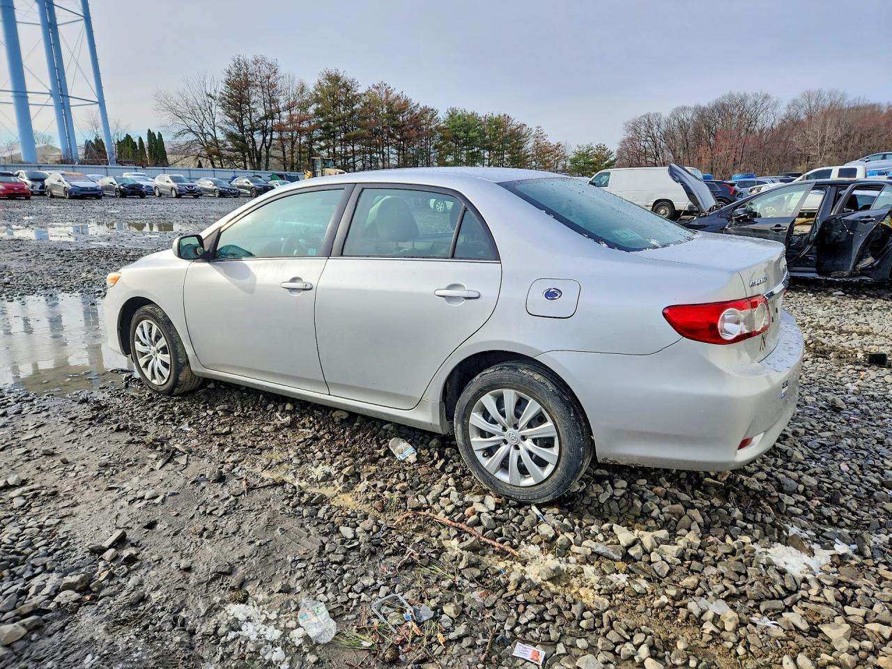 2013 Toyota Corolla Le - Фото 2