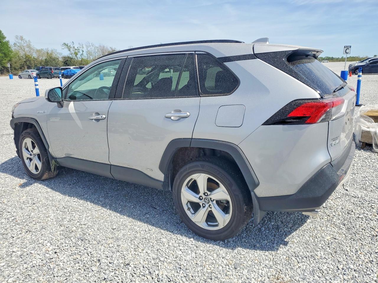 2019 Toyota Rav4 Hybrid Limited - Image 2