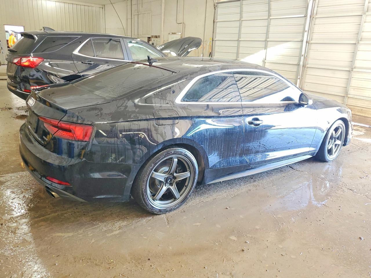 2019 Audi A5 Premium - Фото 3
