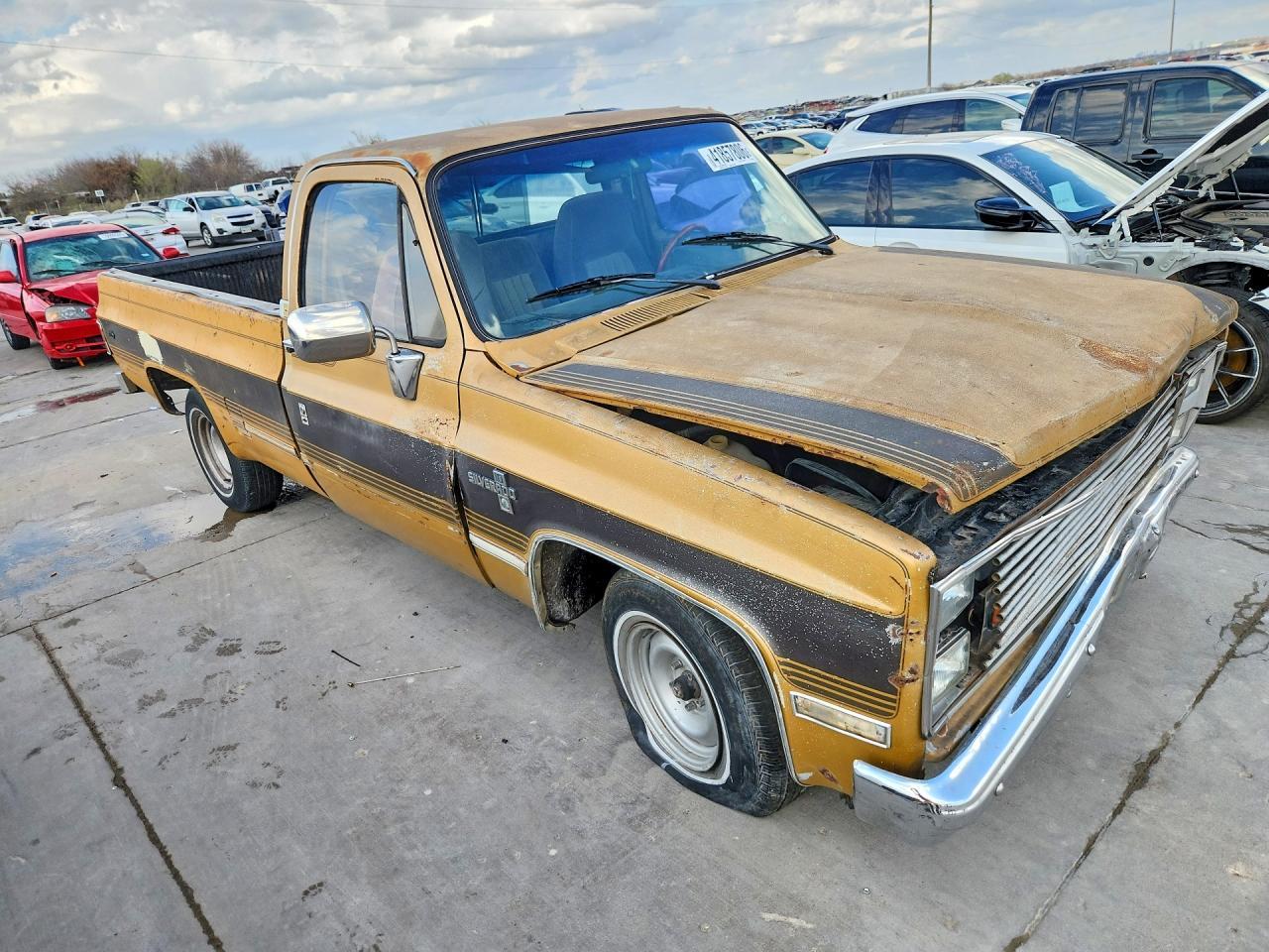 1986 Chevrolet C10 - Image 4