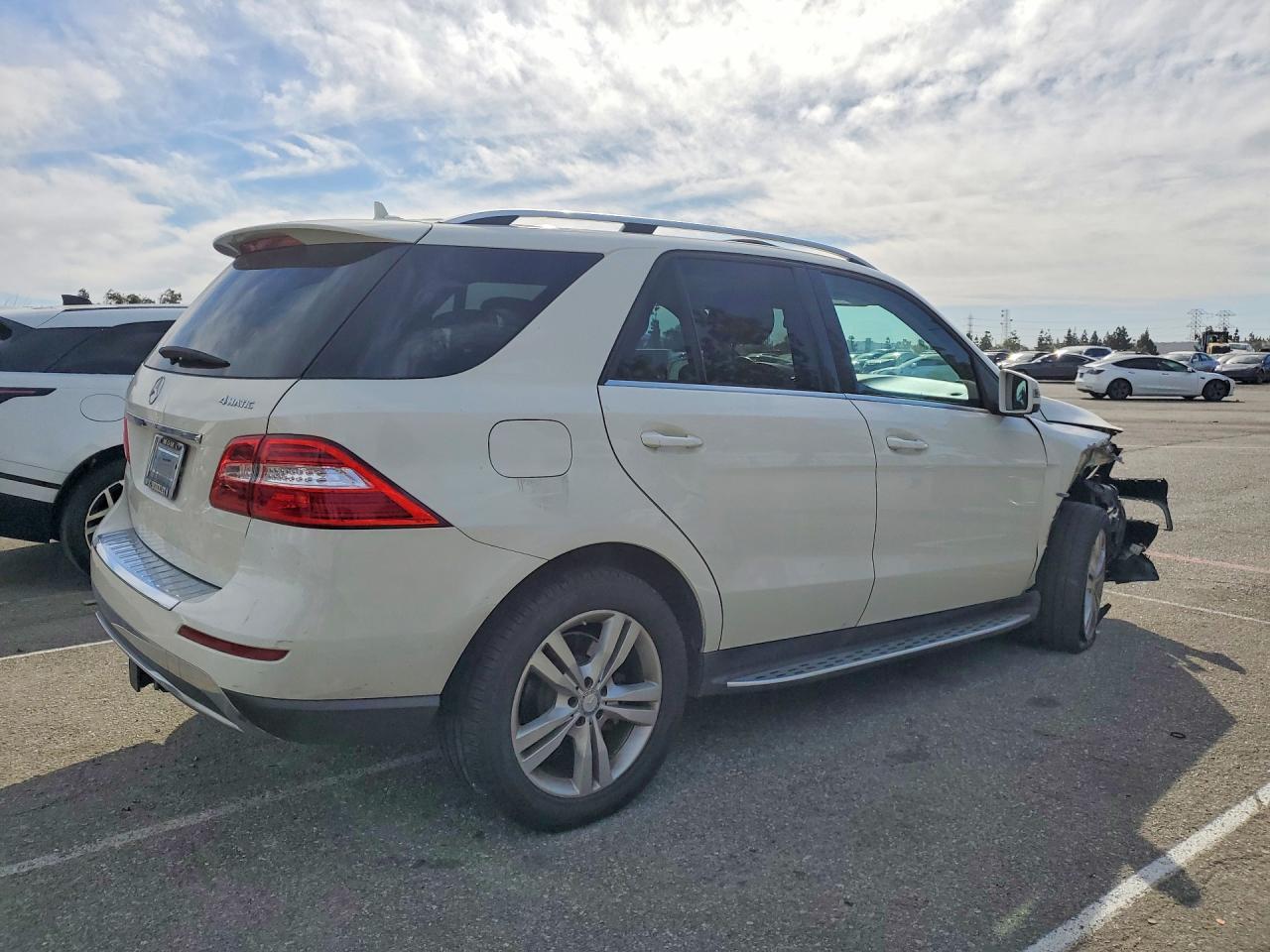 2012 Mercedes-Benz Ml 350 4Matic - Image 3