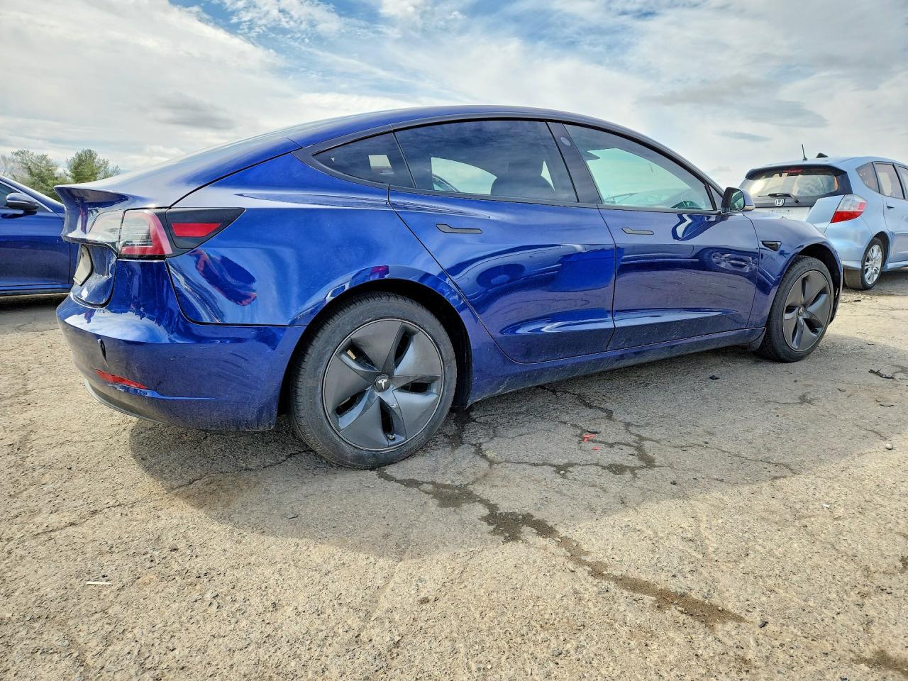 2020 Tesla Model 3 - Фото 3