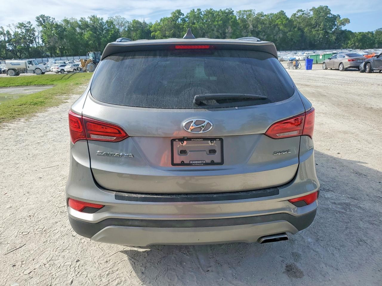 2017 Hyundai Santa Fe Sport 2.4L - Фото 6