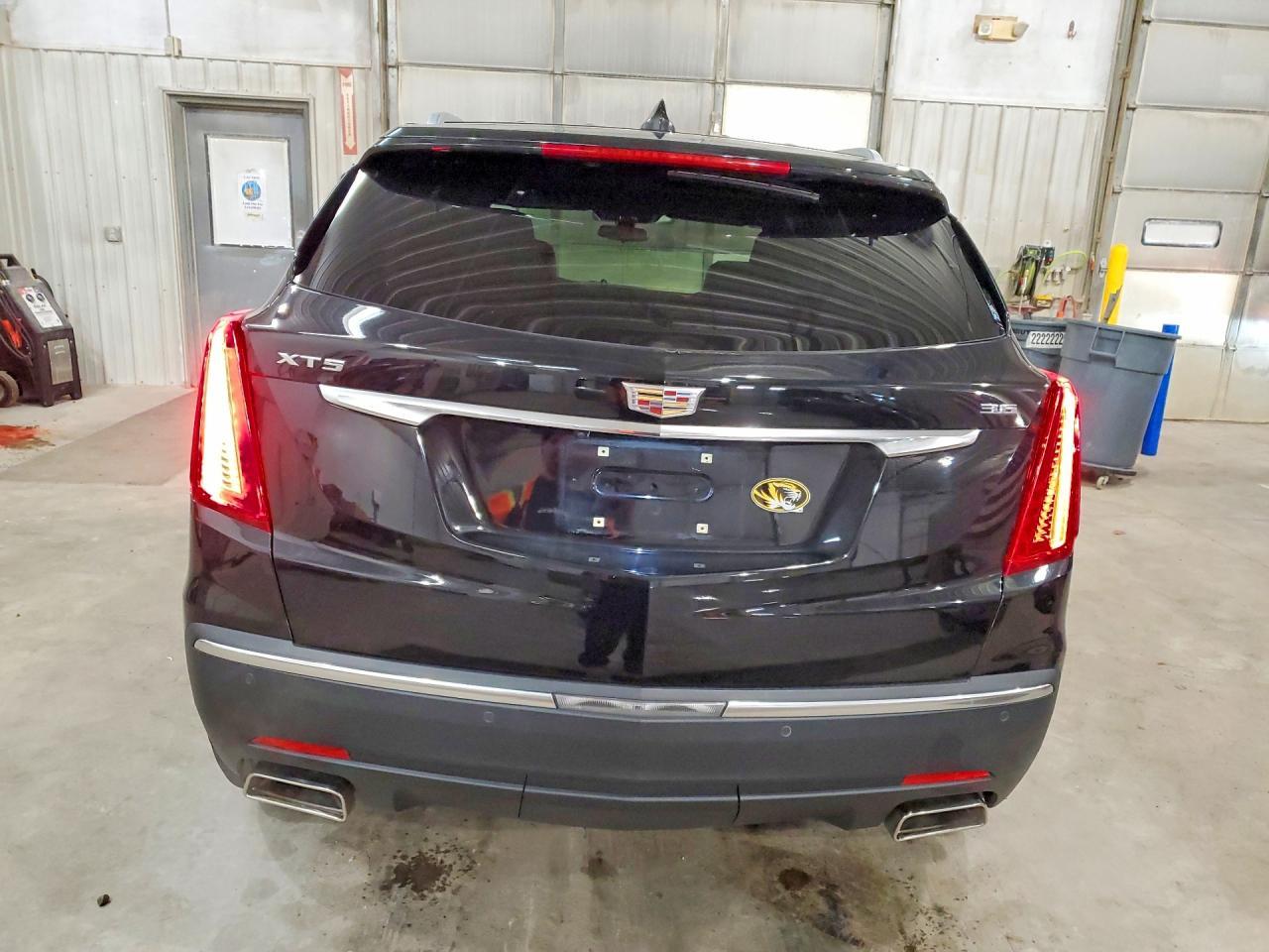 2017 Cadillac Xt5 - Image 6