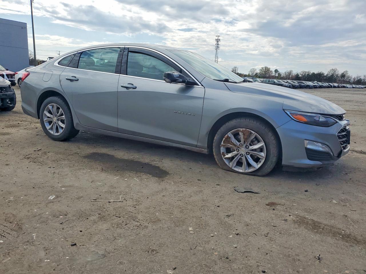 2023 Chevrolet Malibu Lt - Фото 4