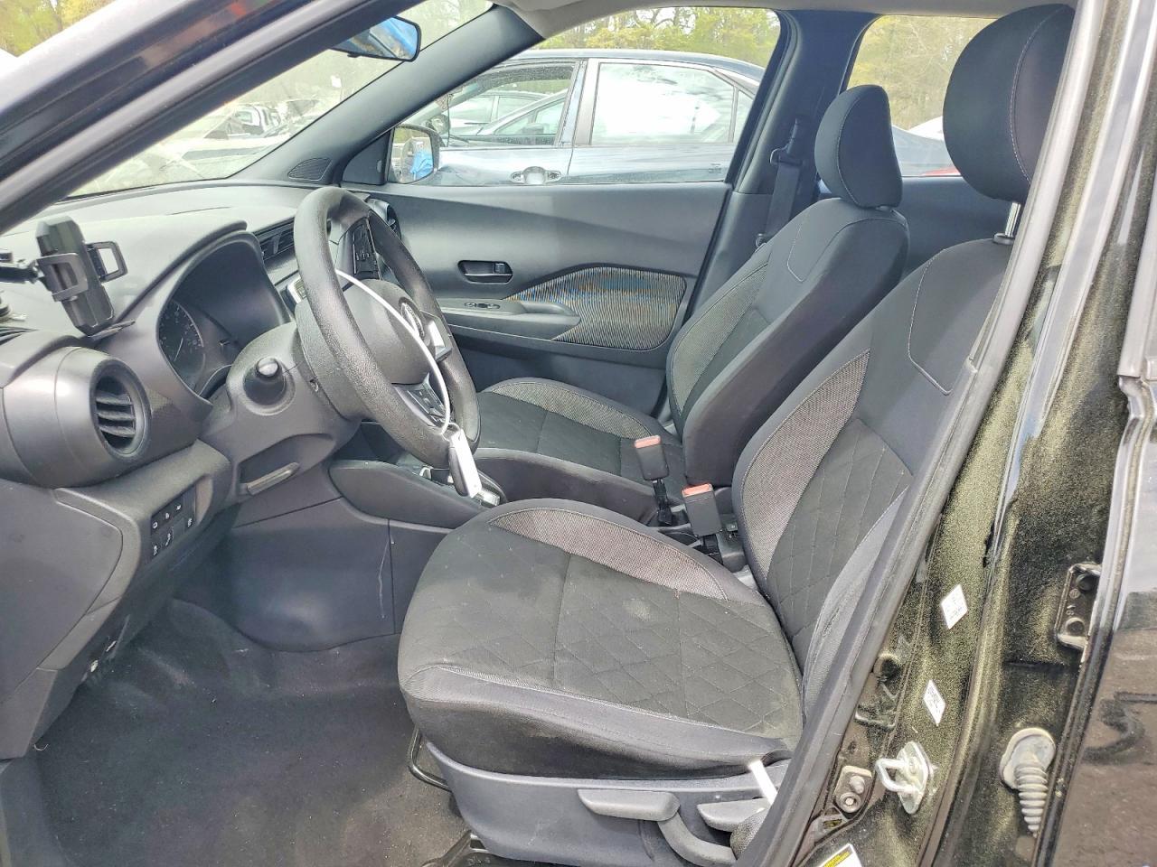 2020 Nissan Kicks S - Фото 7