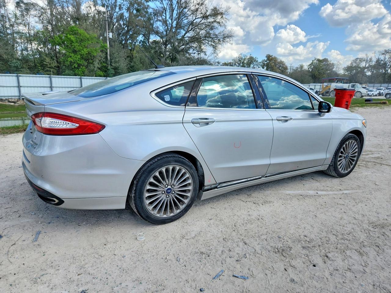 2014 Ford Fusion Titanium - Фото 3