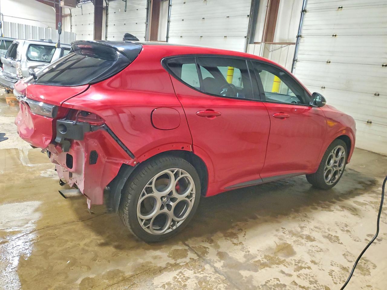 2025 Alfa Romeo Tonale Tributo Italiano - Image 3