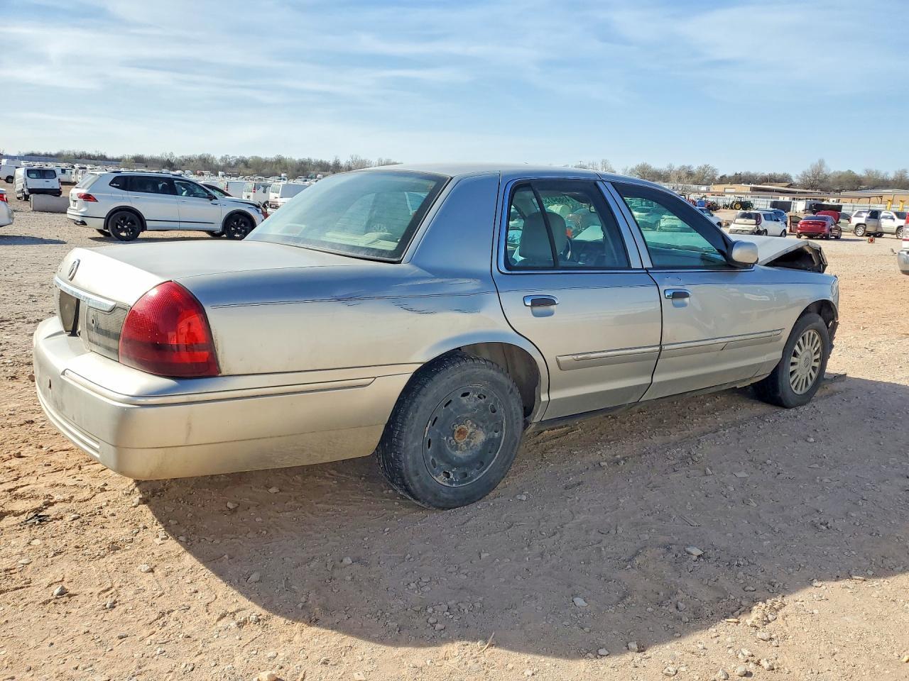 2008 Mercury Grand Marquis Ls - Image 3