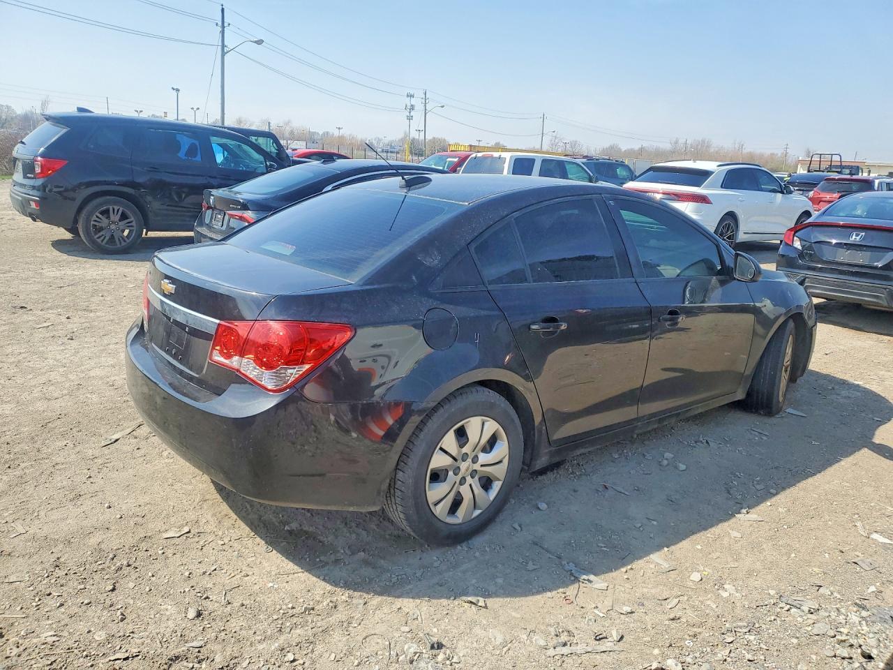 2015 Chevrolet Cruze Ls - Image 3