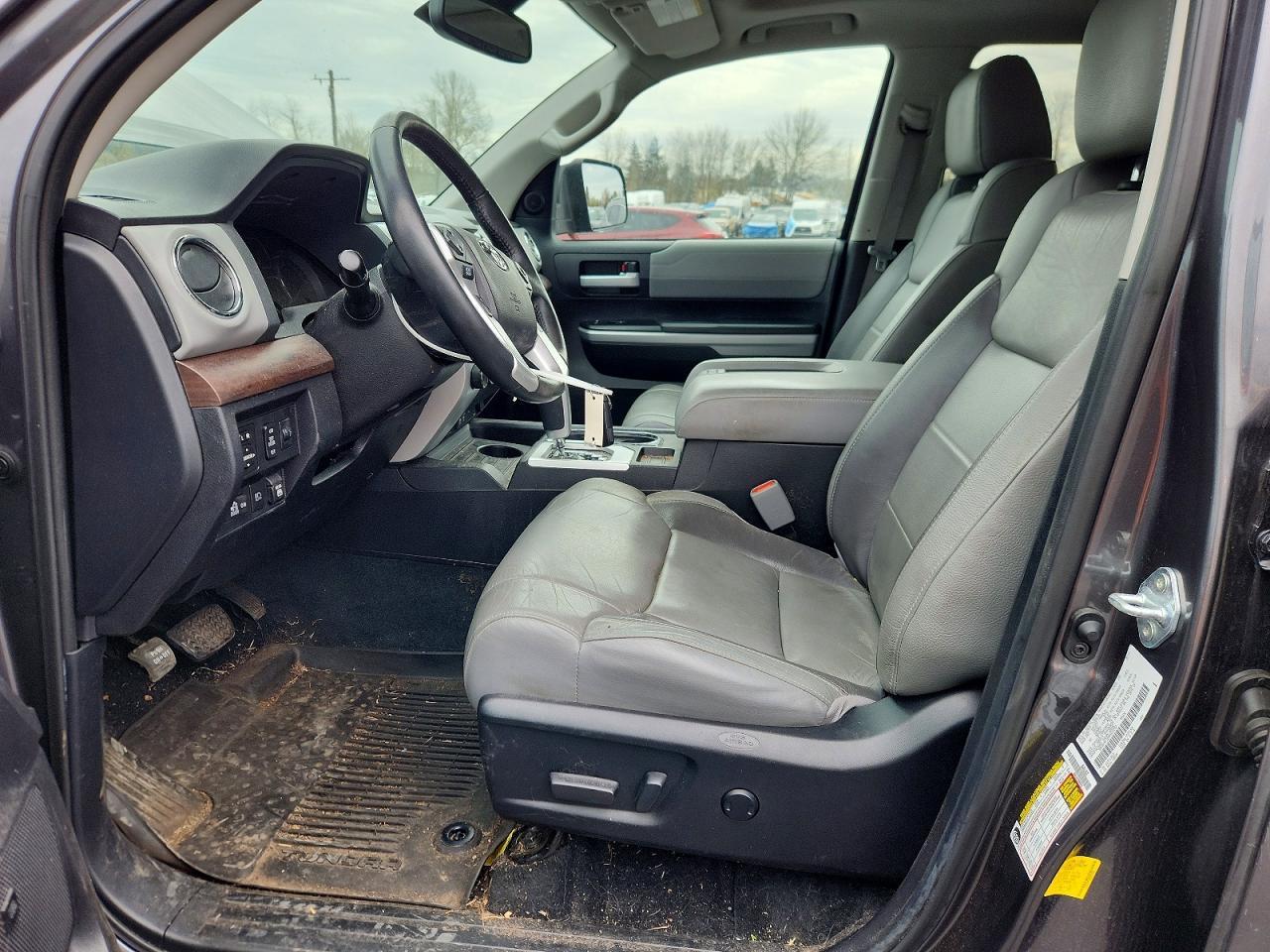 2021 Toyota Tundra - Image 7
