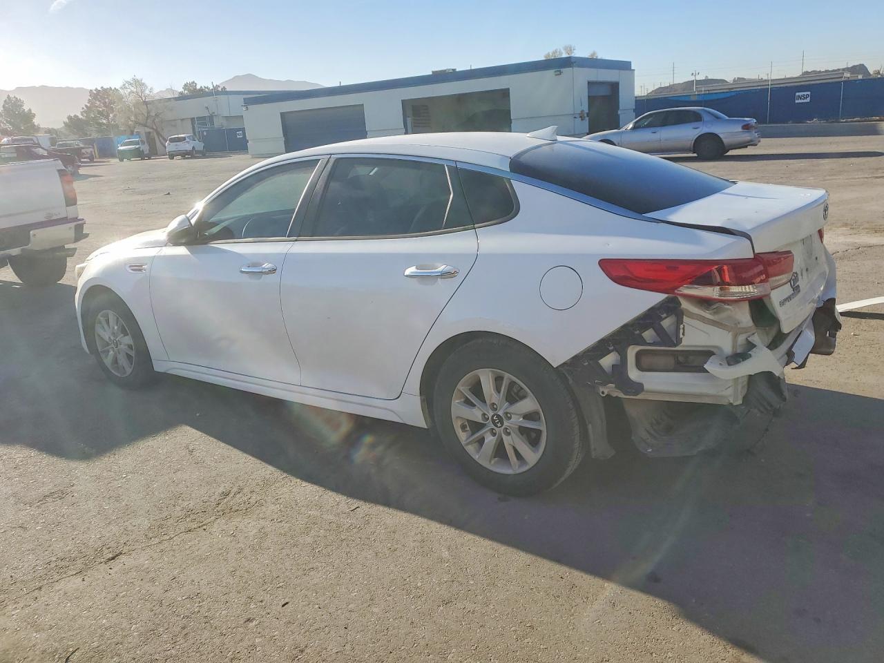2018 Kia Optima Lx - Фото 2