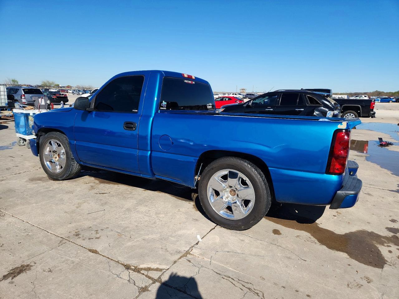 2000 Chevrolet Silverado C1500 - Фото 2