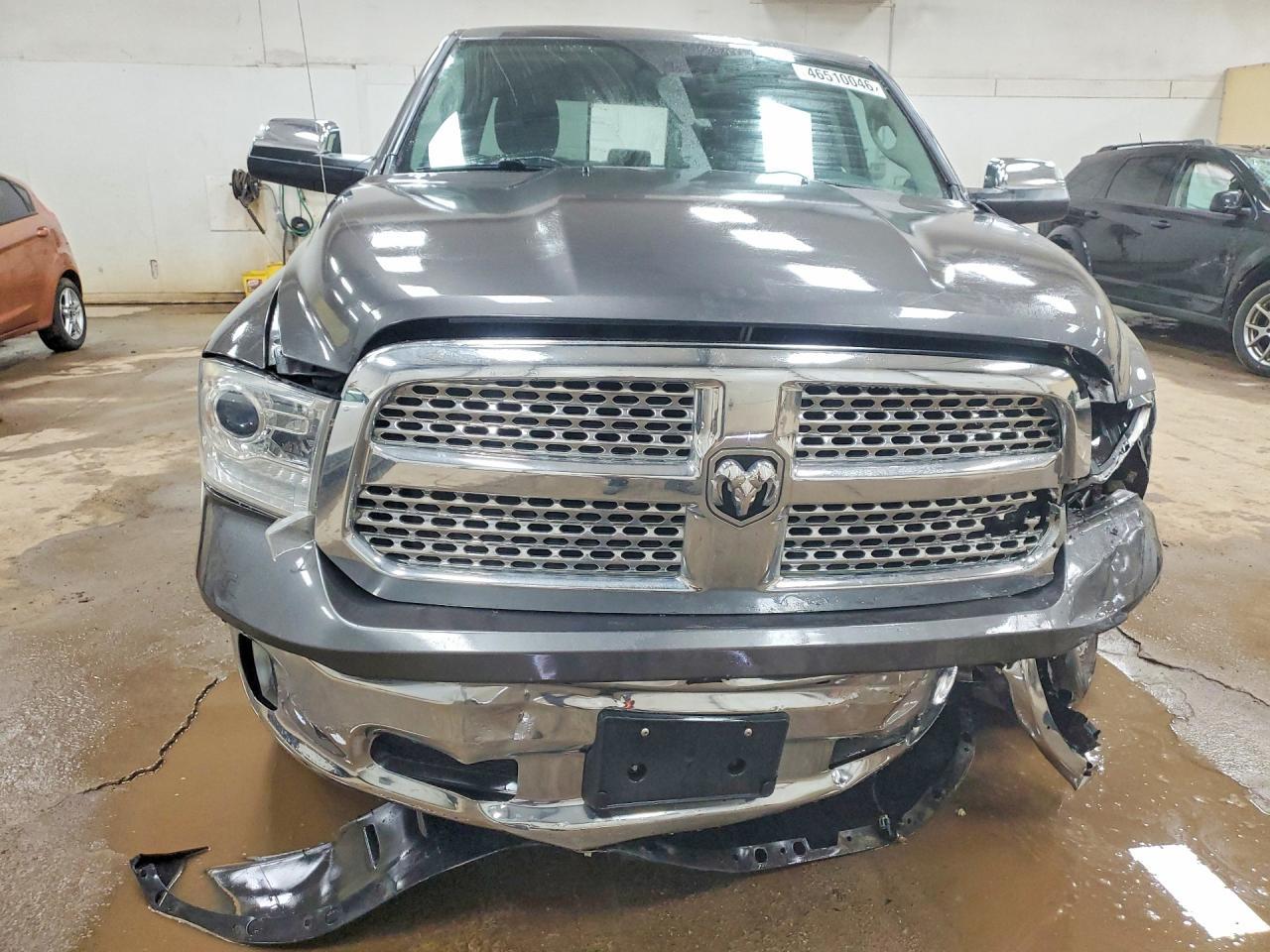 2015 Ram 1500 Laramie - Image 5