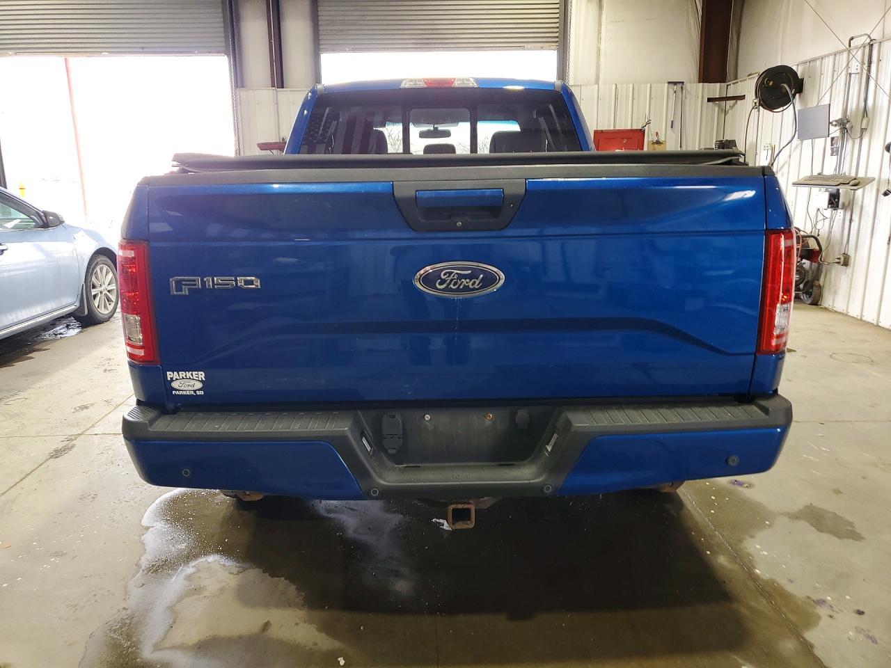 2017 Ford F150 Super Cab - Image 6