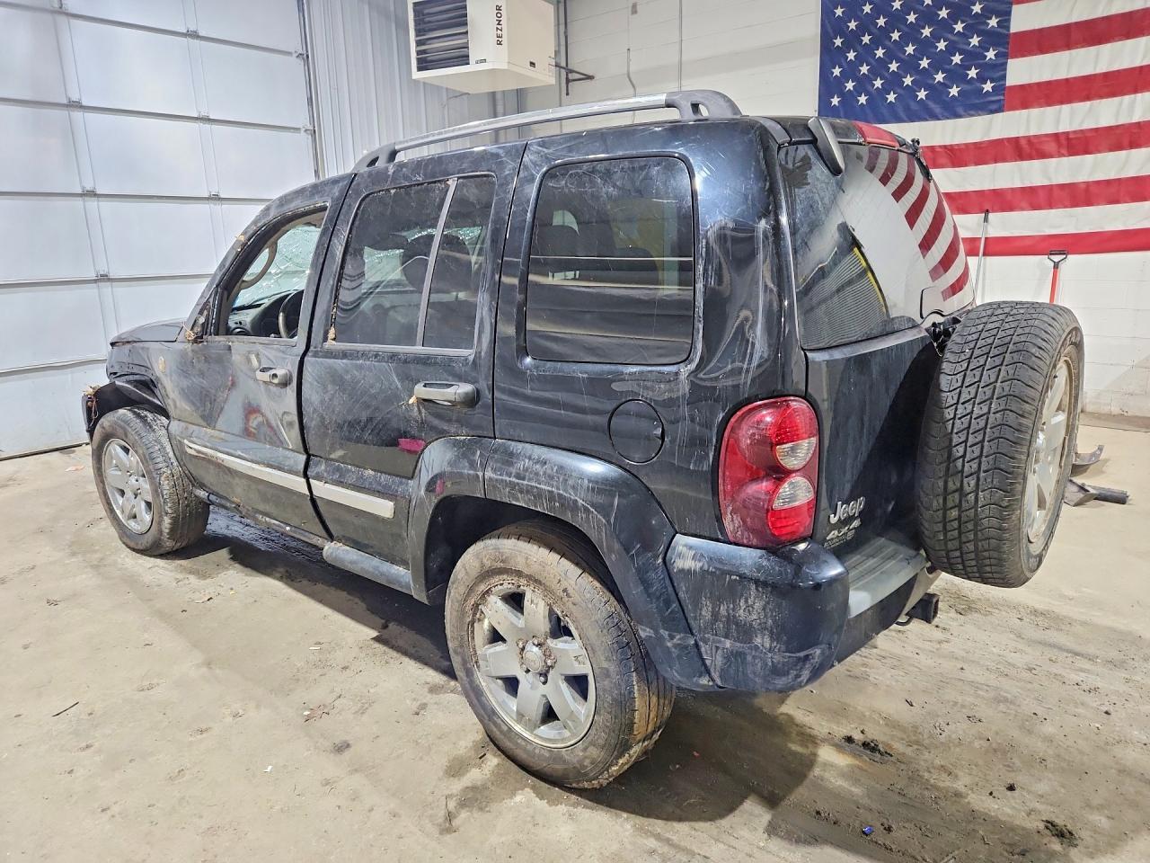 2005 Jeep Liberty Limited - Image 2
