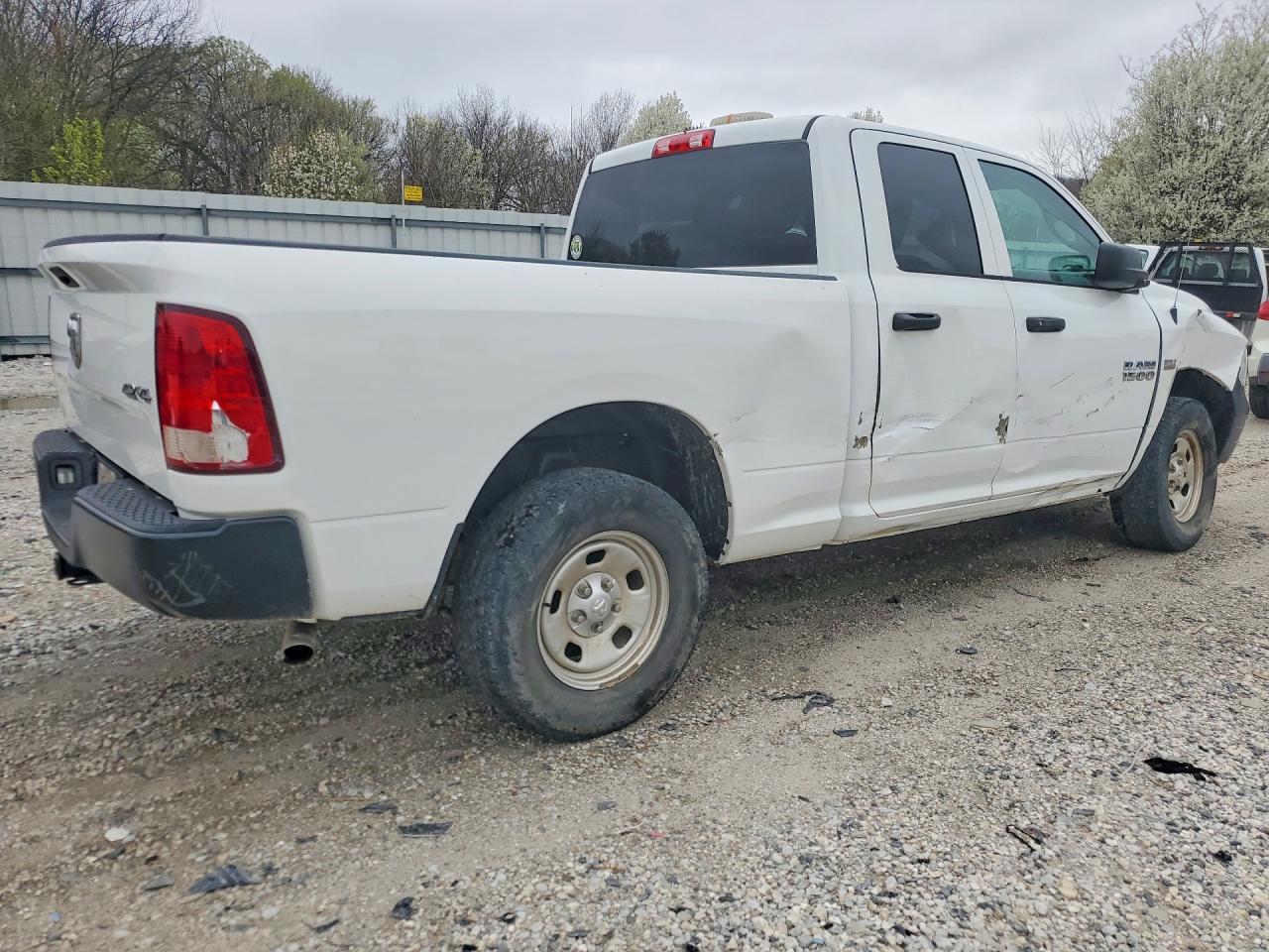 2018 Ram 1500 St - Image 3