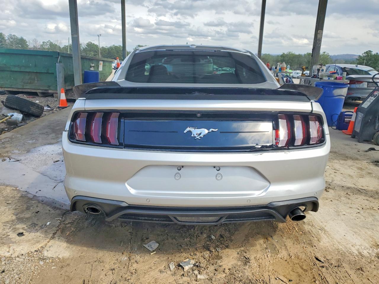 2019 Ford Mustang - Image 6