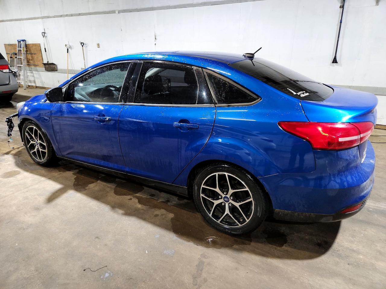 2018 Ford Focus Se - Image 2