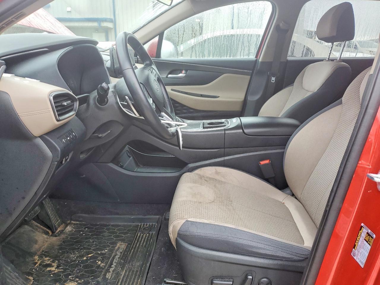 2023 Hyundai Santa Fe - Image 7
