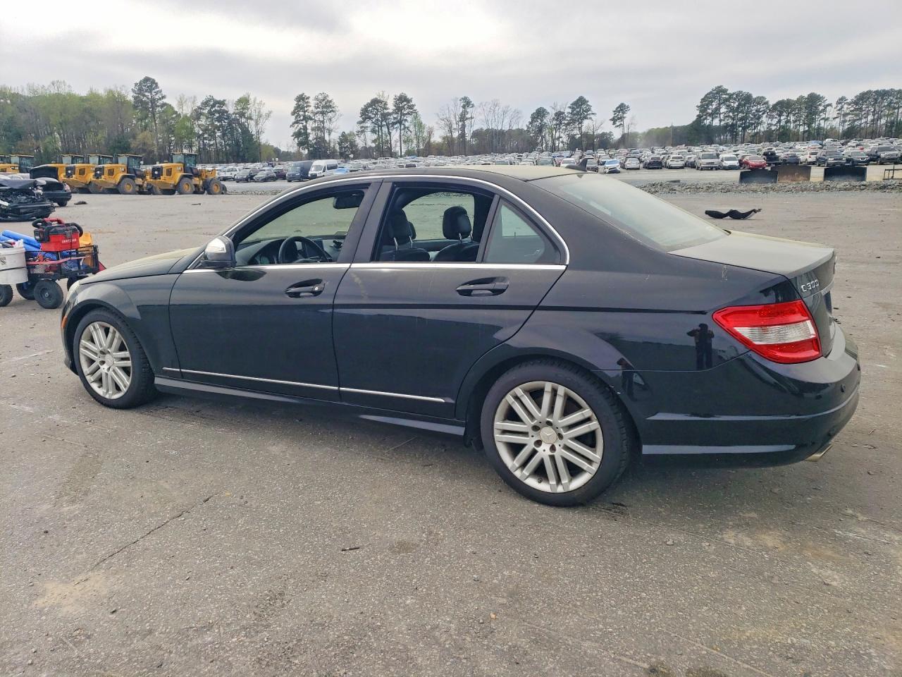 2008 Mercedes-Benz C 300 4Matic - Фото 2