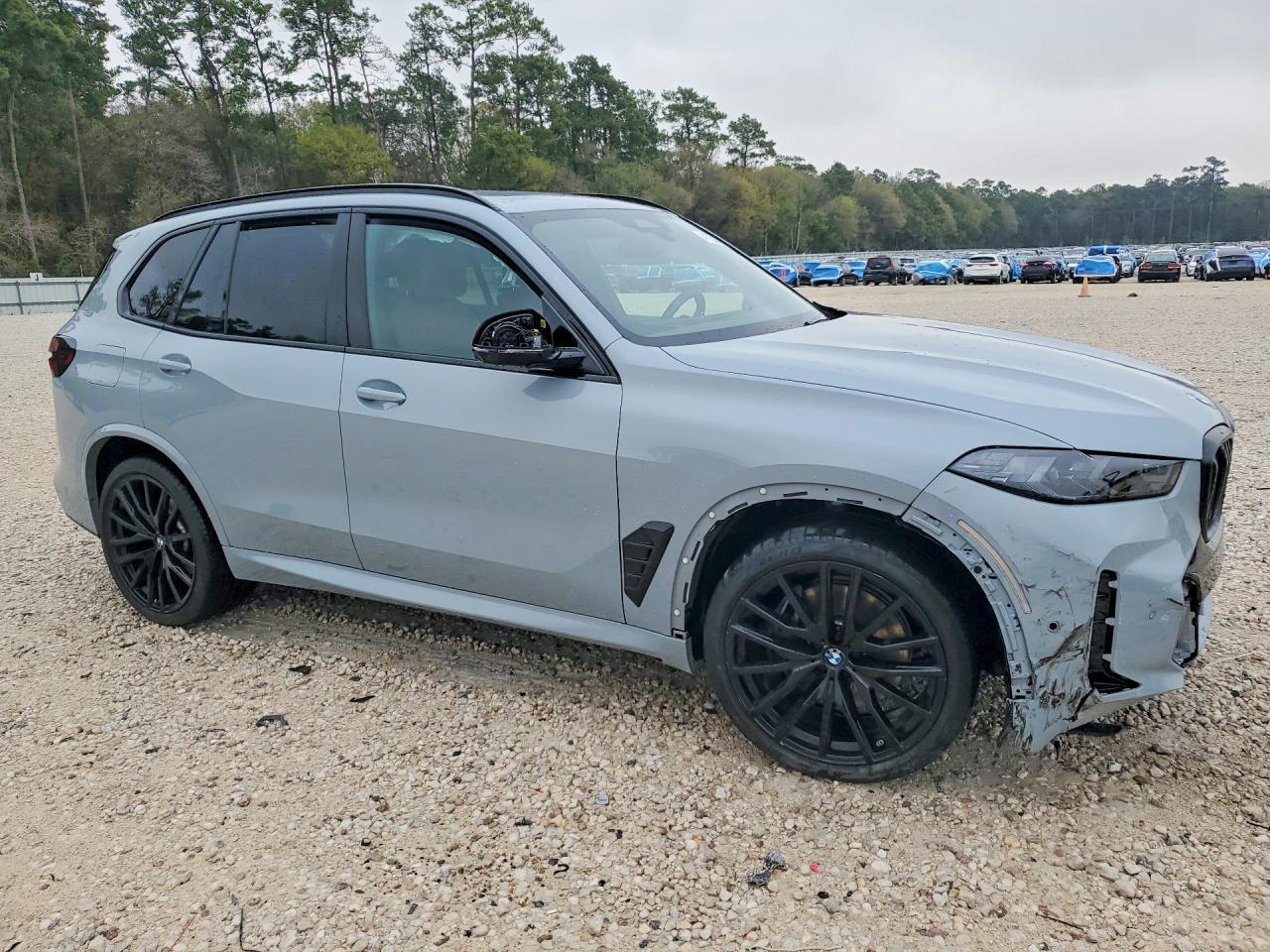 2024 BMW X5 xDrive40I - Image 4