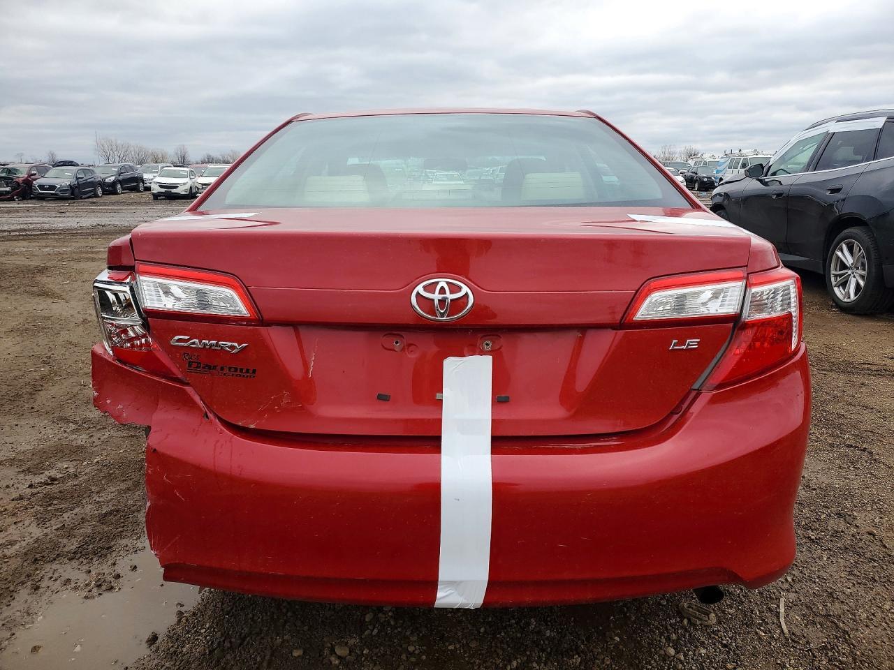 2014 Toyota Camry Le - Фото 6