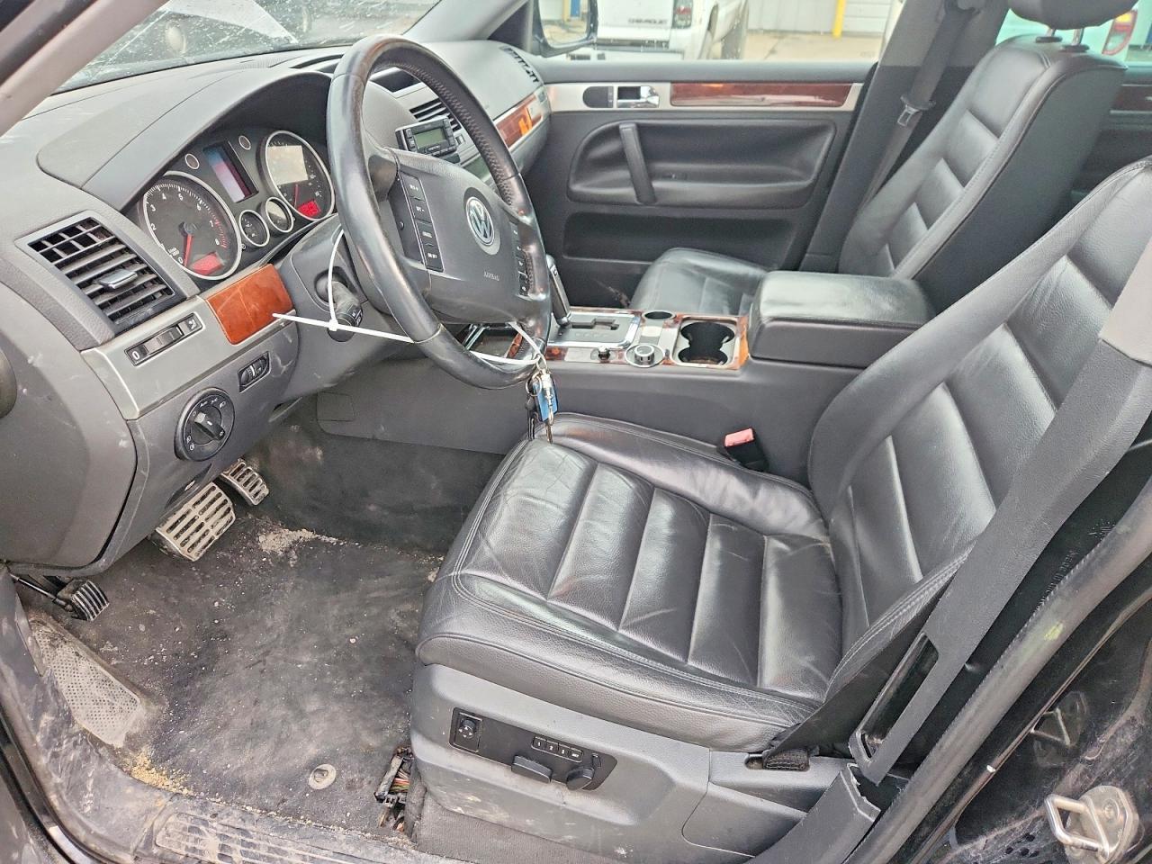 2006 Volkswagen Touareg - Фото 7