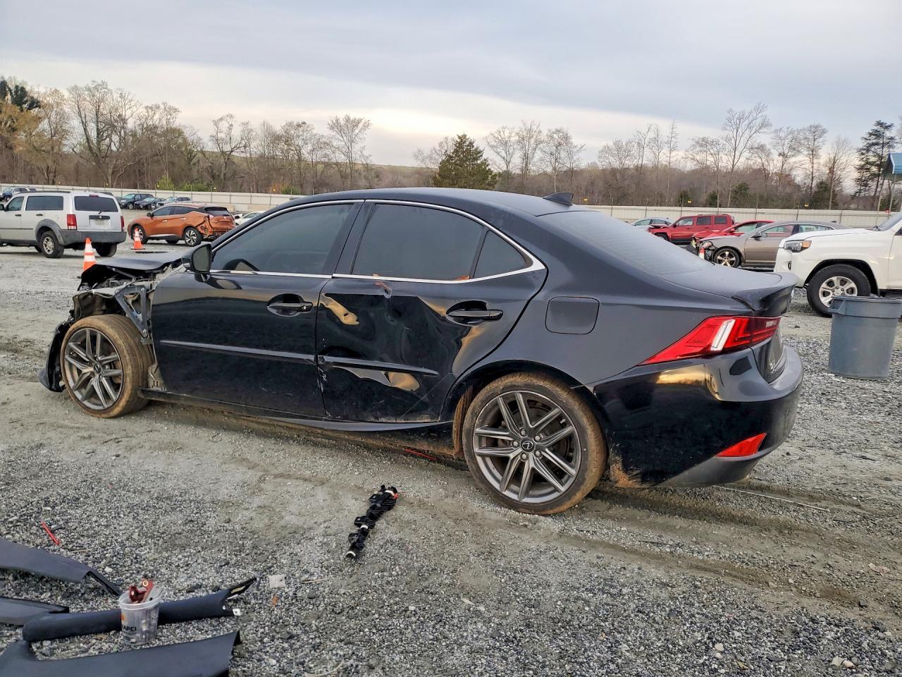 2015 Lexus Is 250 - Image 2