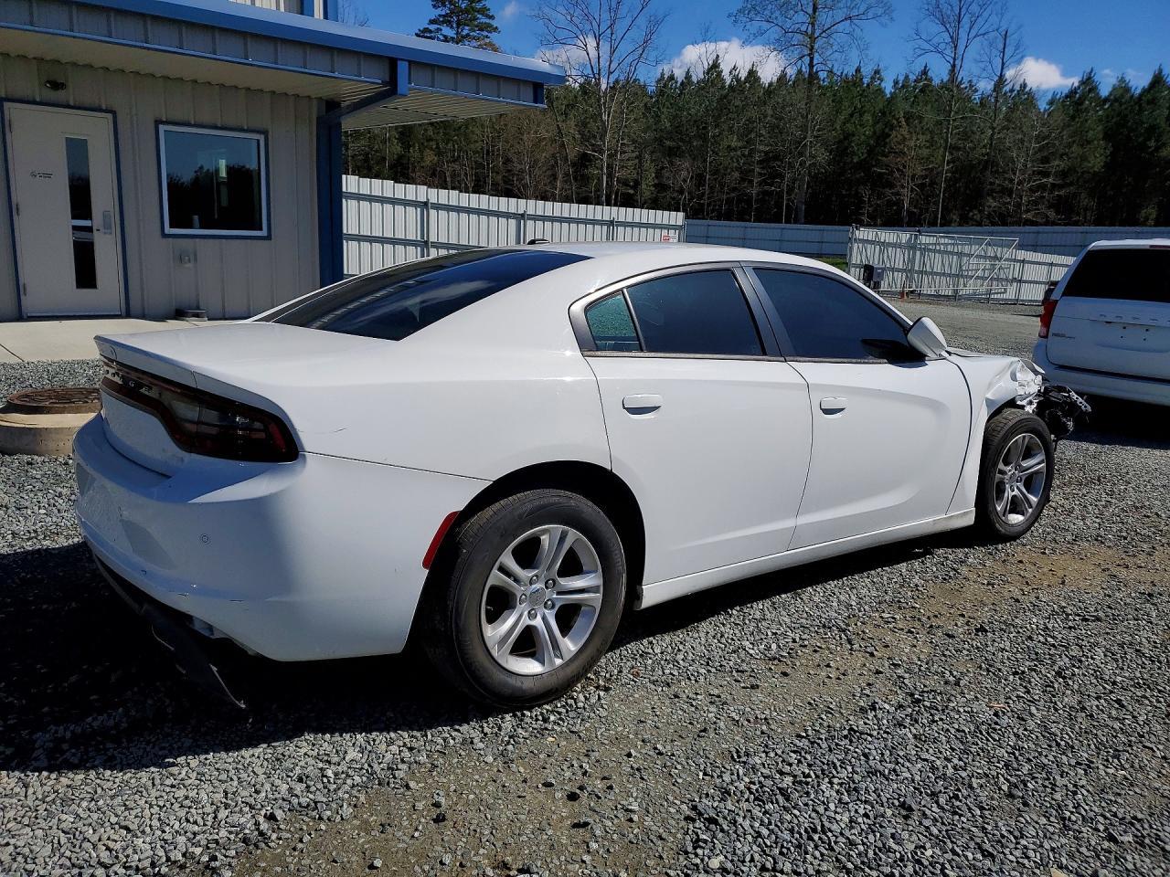 2018 Dodge Charger Sxt - Image 3