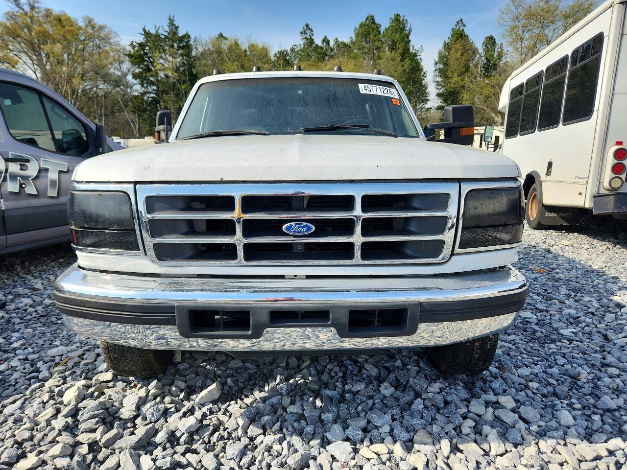 1997 Ford F350 - Фото 5