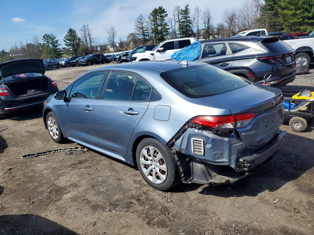 2020 Toyota Corolla Le - Image 2