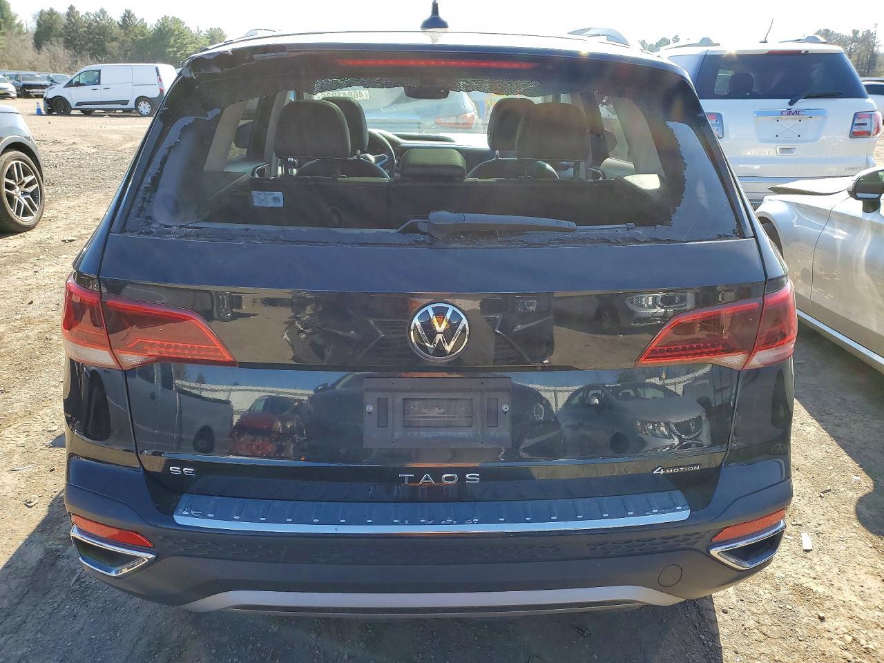 2023 Volkswagen Taos Se - Image 6