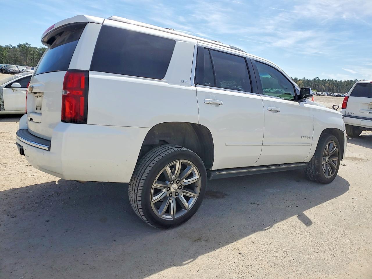 2016 Chevrolet Tahoe K1500 Ltz - Image 3