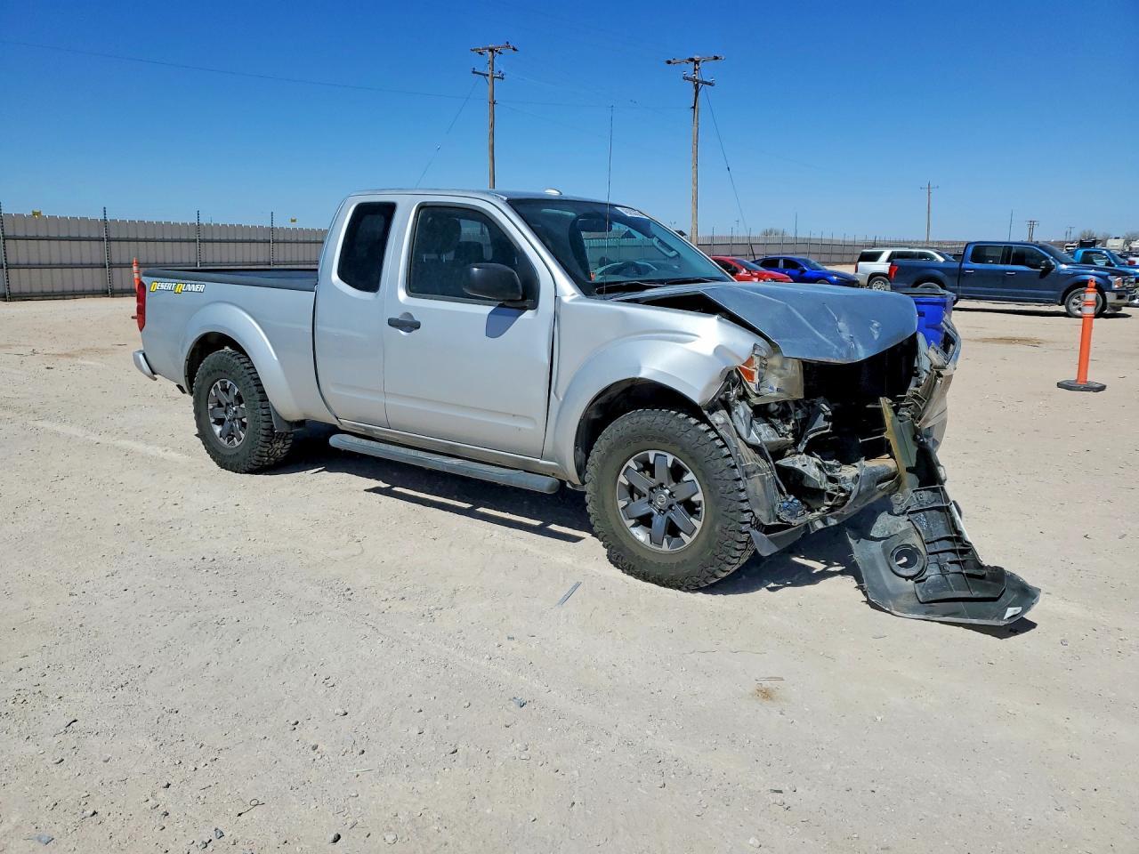2014 Nissan Frontier Sv V6 - Image 4