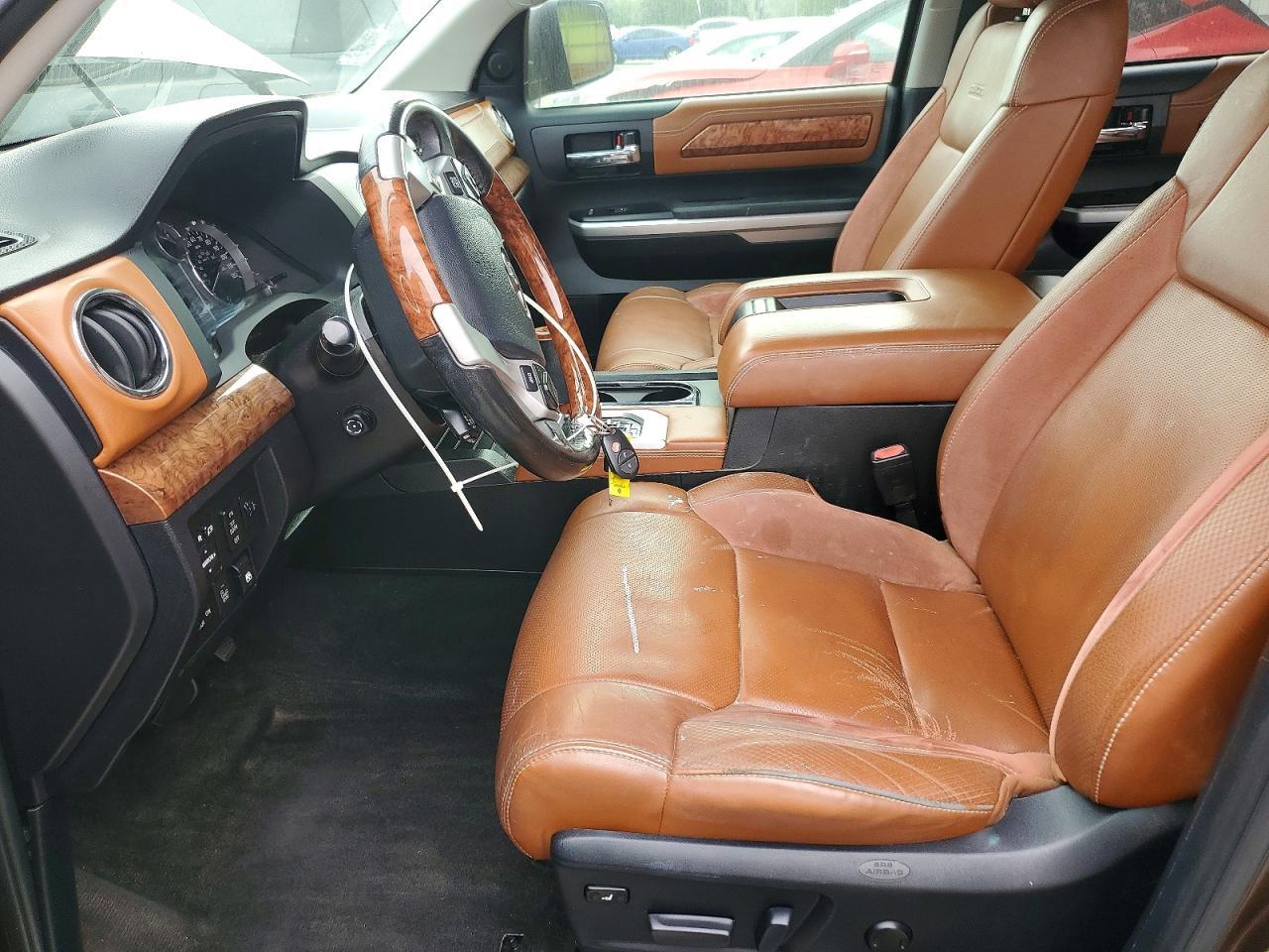 2014 Toyota Tundra 1794 Edition - Фото 7