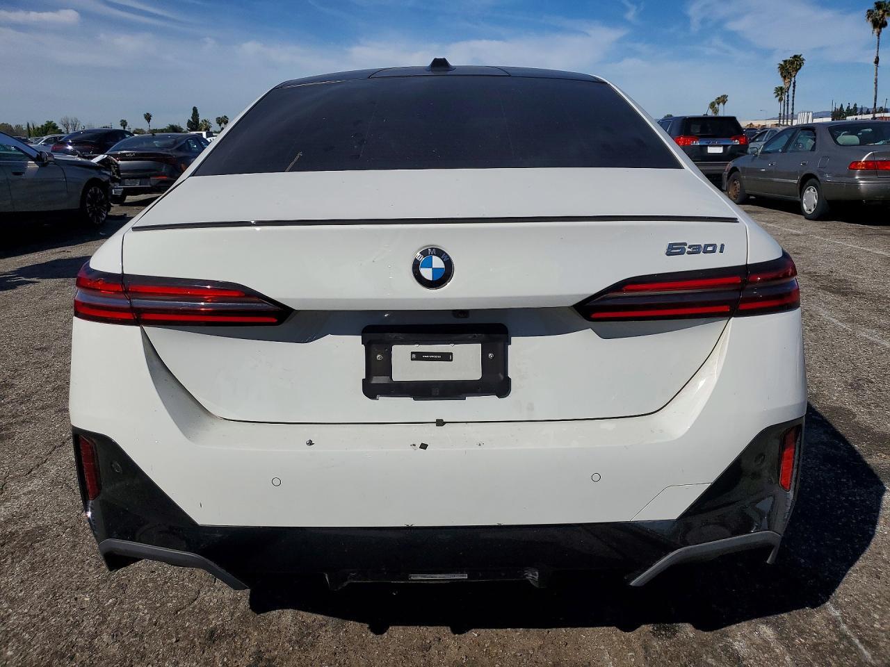 2024 BMW 530 I - Image 6