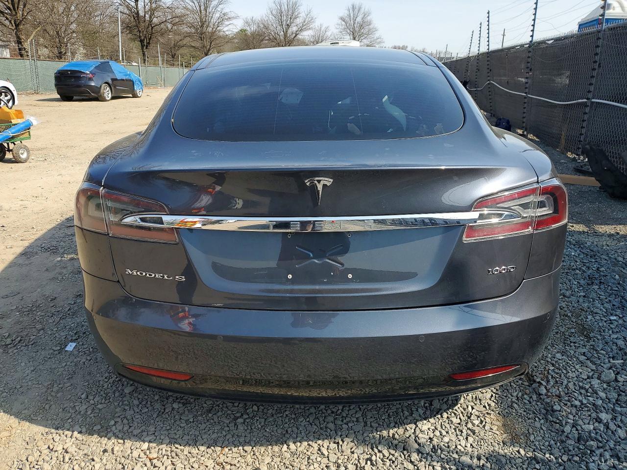 2017 Tesla Model S - Image 6