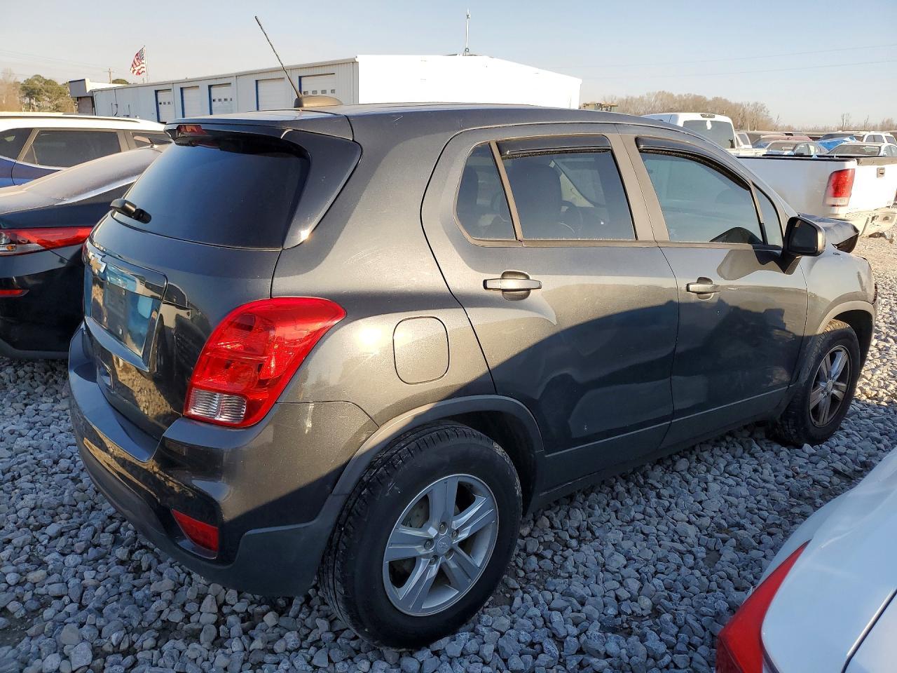 2019 Chevrolet Trax Ls - Фото 3