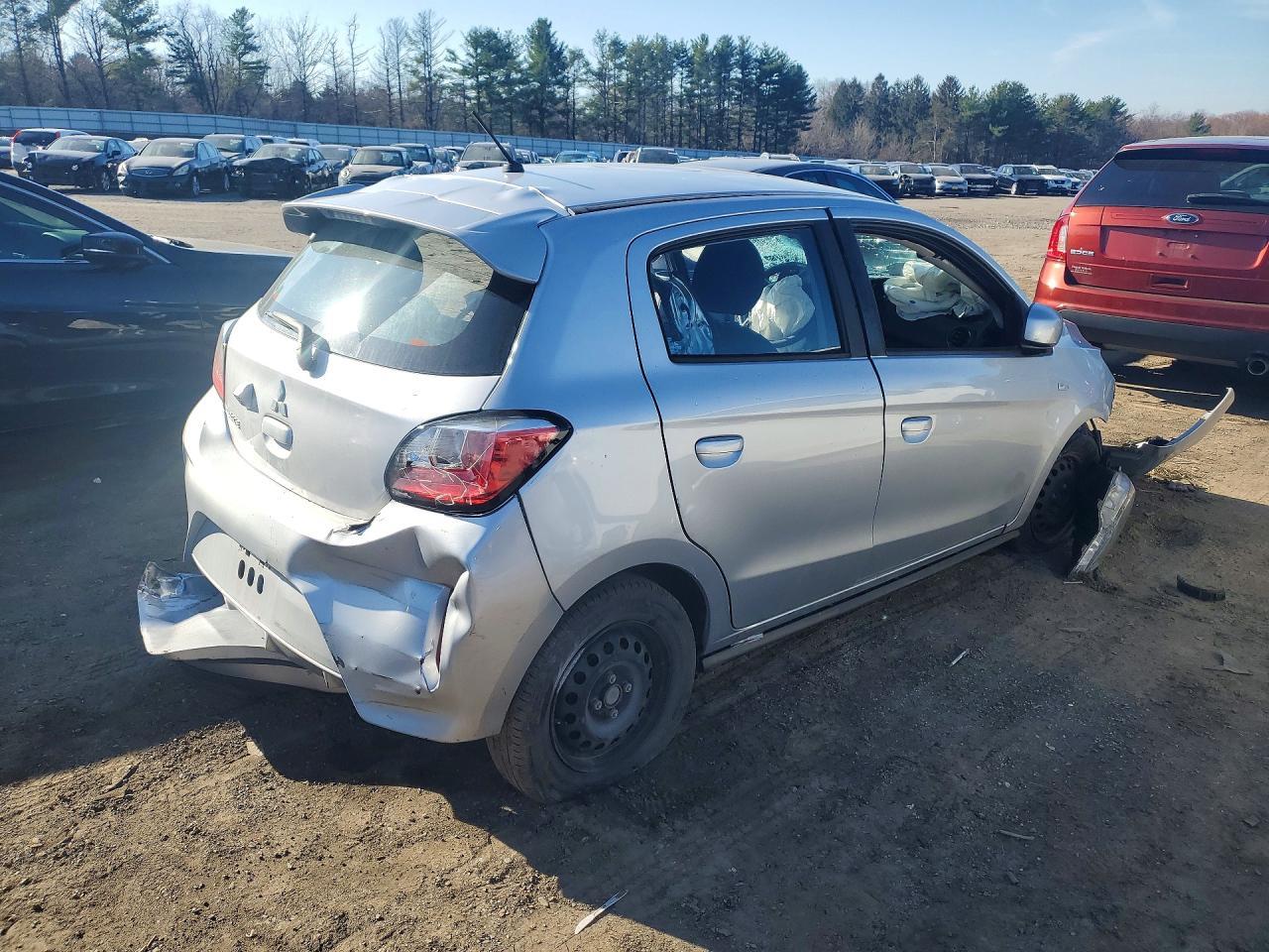2022 Mitsubishi Mirage Es - Image 3