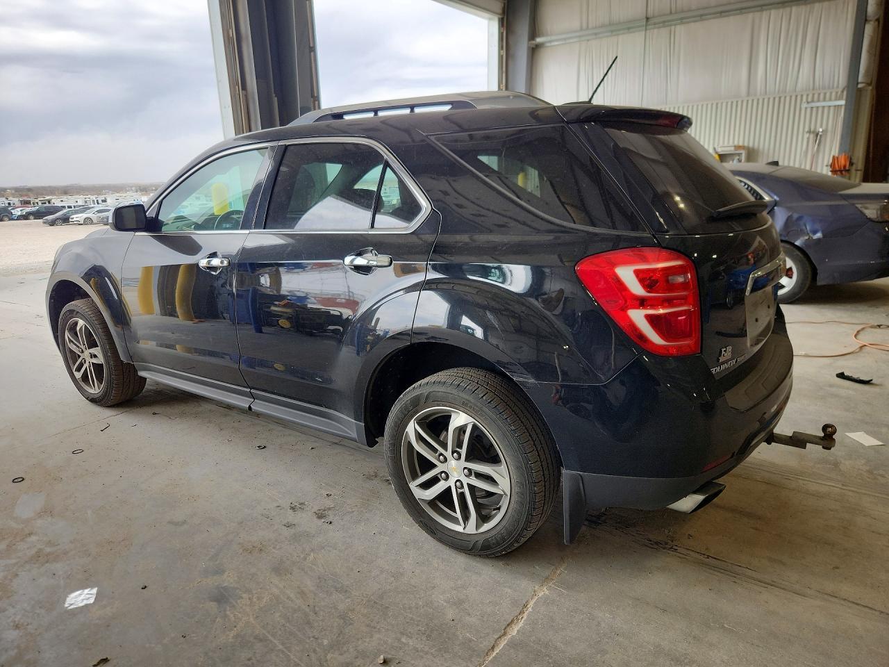 2017 Chevrolet Equinox Premier - Фото 2