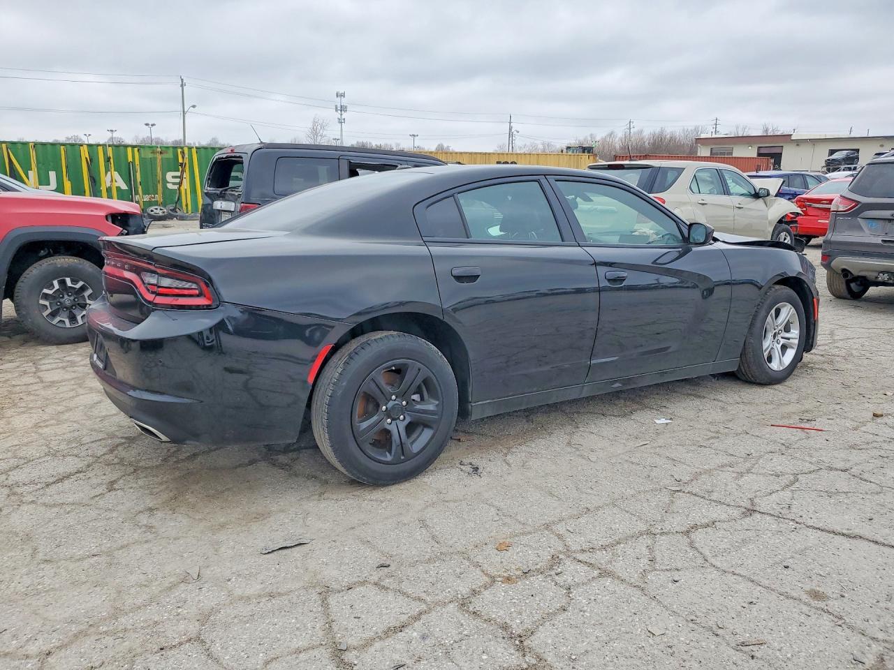 2022 Dodge Charger Sxt - Фото 3