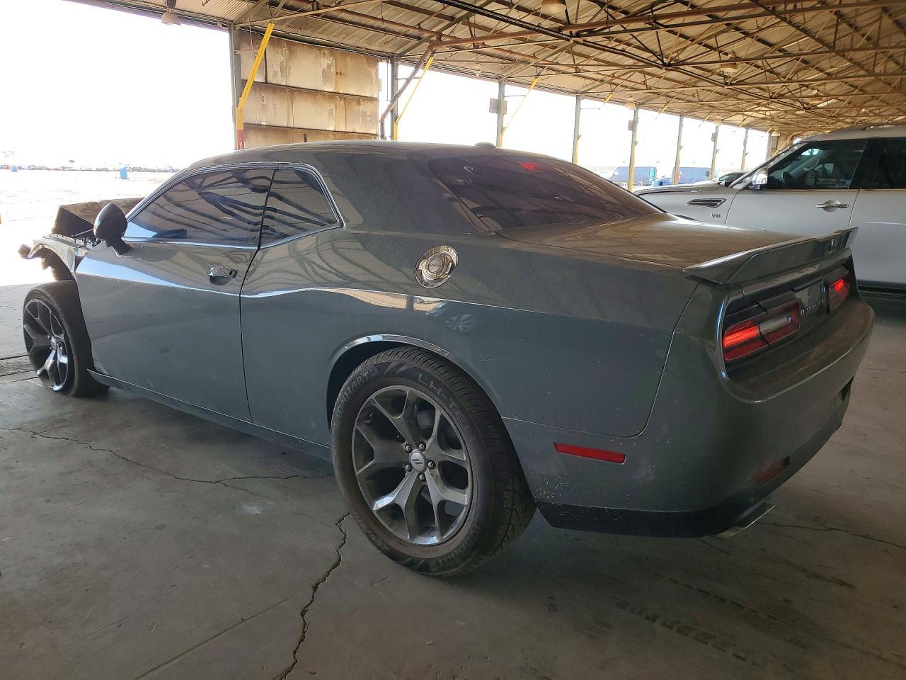2018 Dodge Challenger R - Фото 2