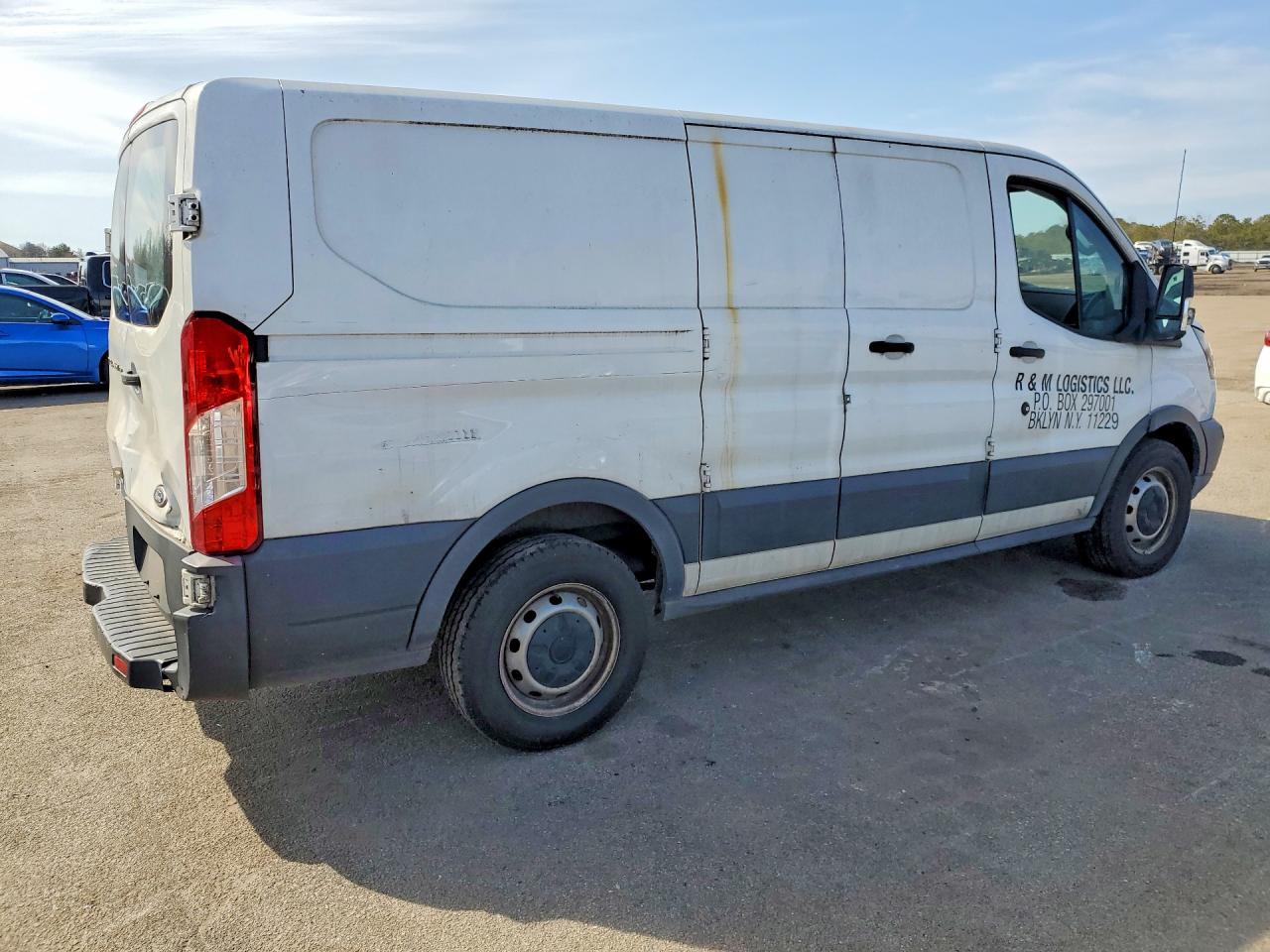 2017 Ford Transit 150 Delivery Van - Image 3