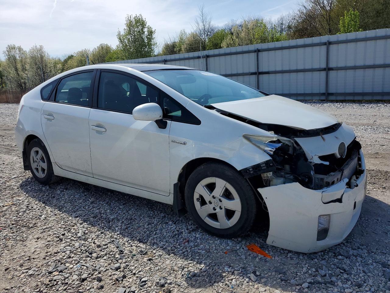 2010 Toyota Prius Iv - Фото 4