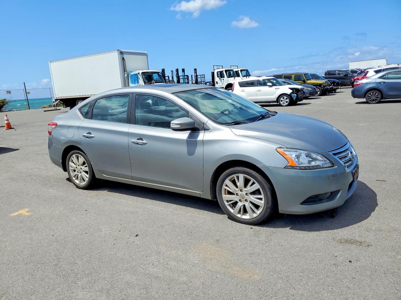 2013 Nissan Sentra S - Фото 4