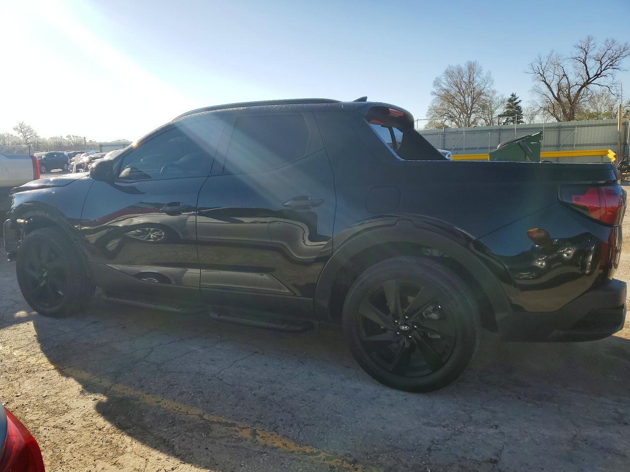 2024 Hyundai Santa Cruz Night - Image 2