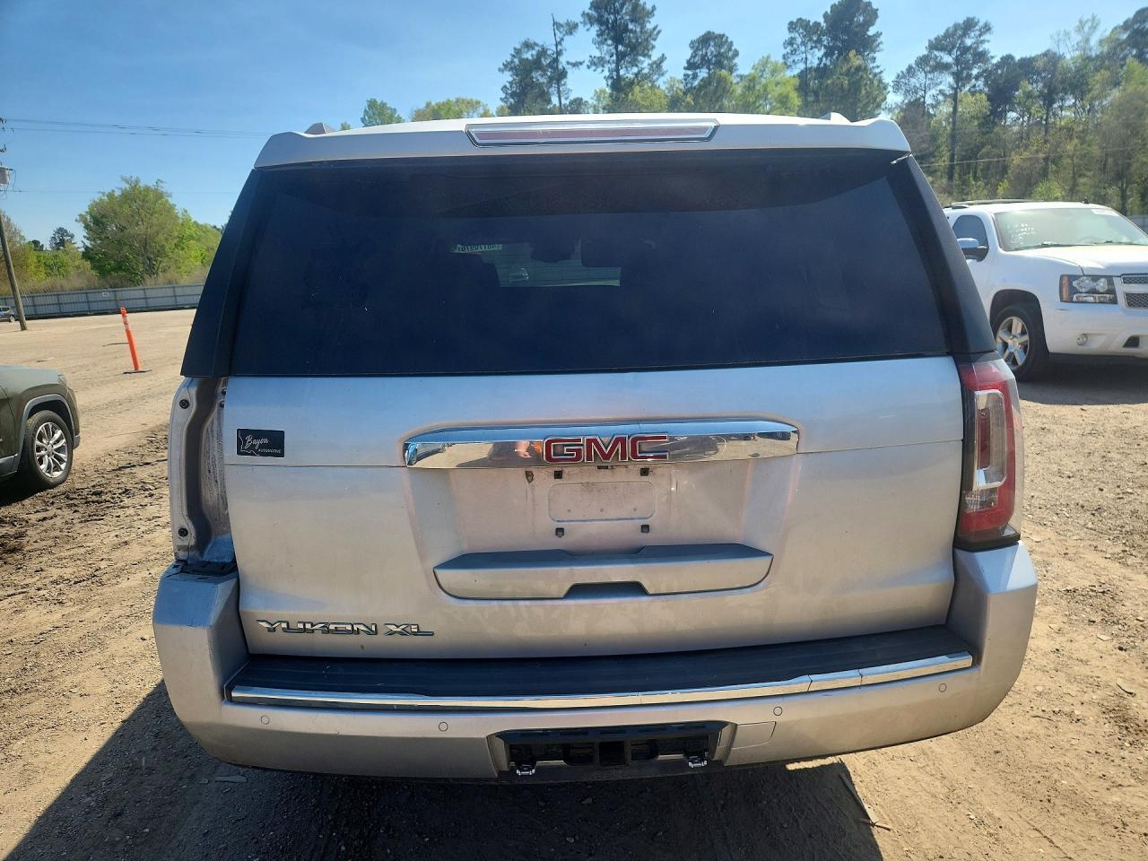 2020 GMC Yukon Xl Denali - Image 6