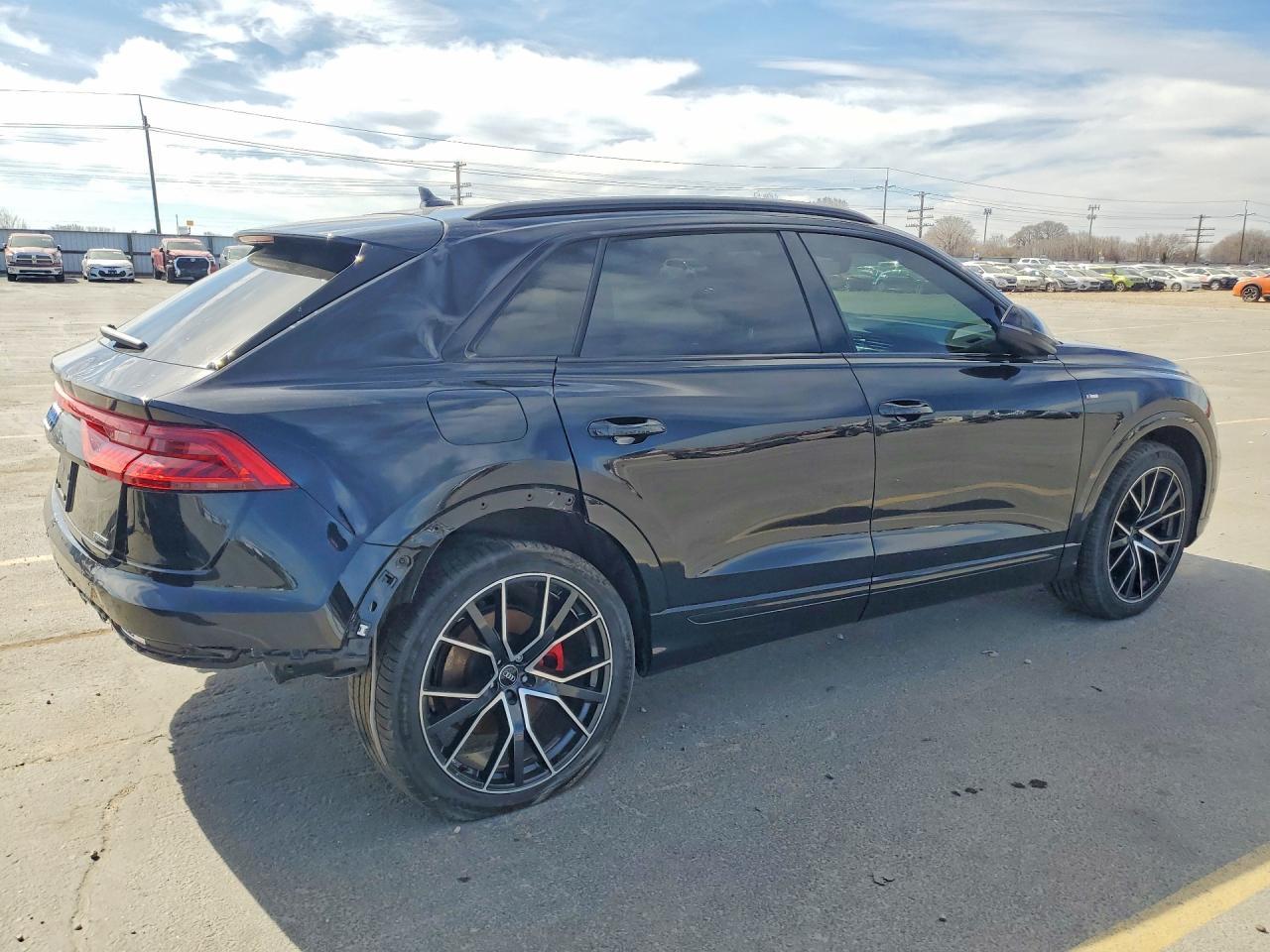 2019 Audi Q8 Premium Plus S-Line - Image 3